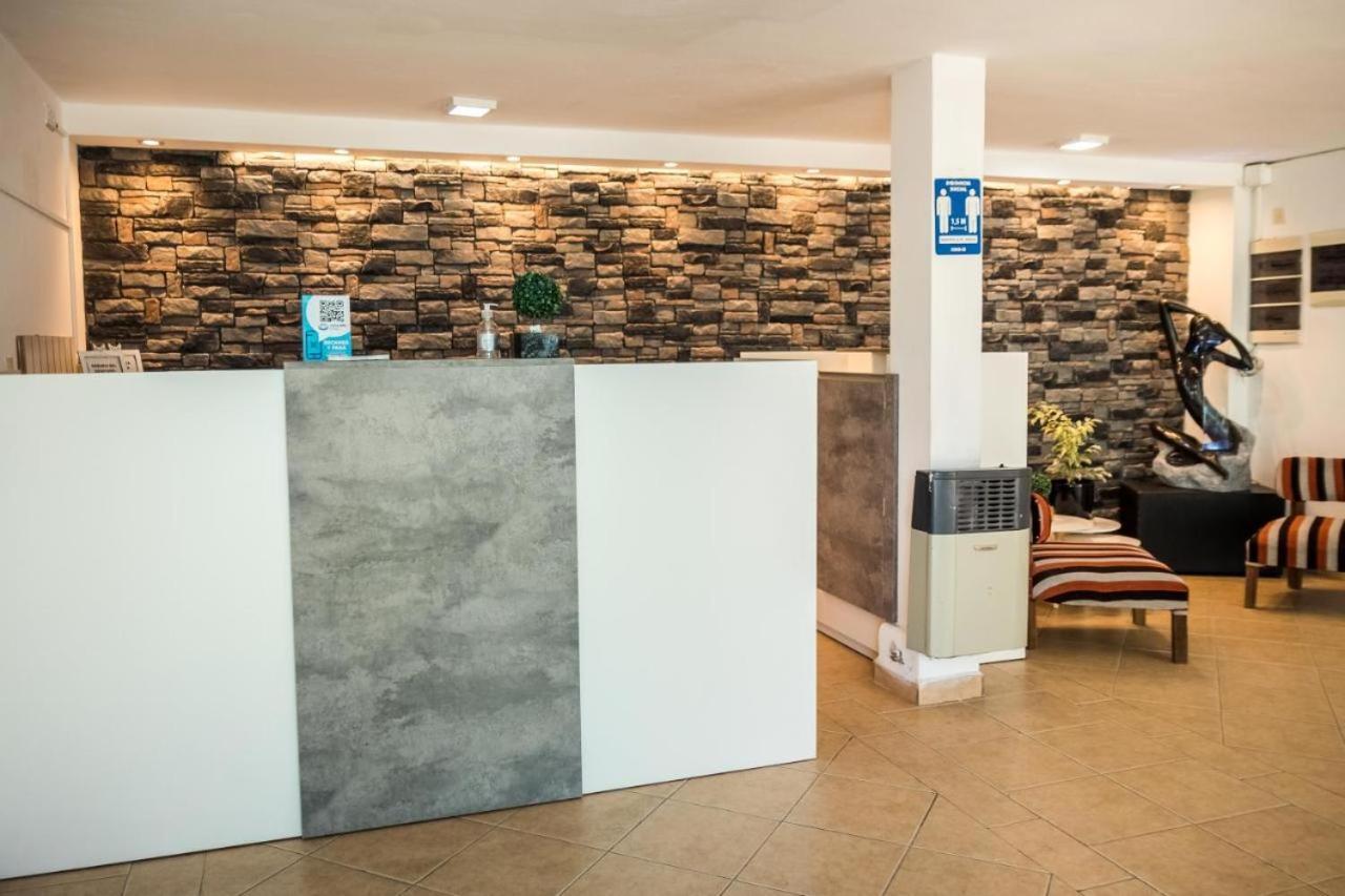 Hotel Posada Del Angel Villa Carlos Paz Dış mekan fotoğraf