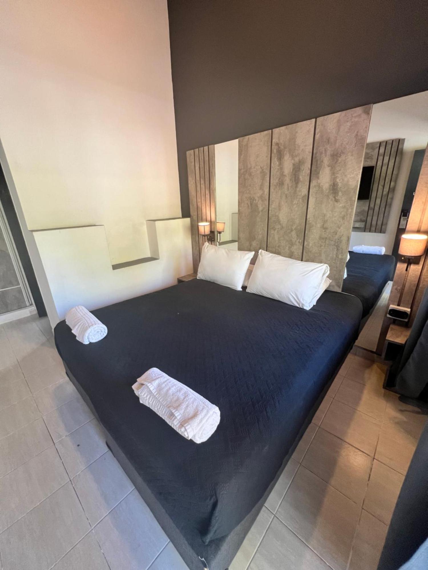 Hotel Posada Del Angel Villa Carlos Paz Dış mekan fotoğraf